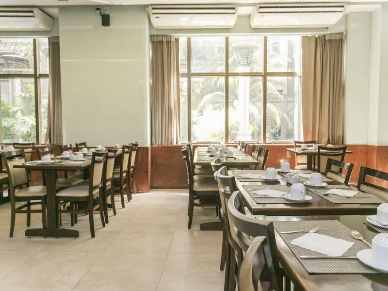 Hotel Atlantico Tower Rio de Janeiro Exteriér fotografie Interior of a restaurant in Hanoi
