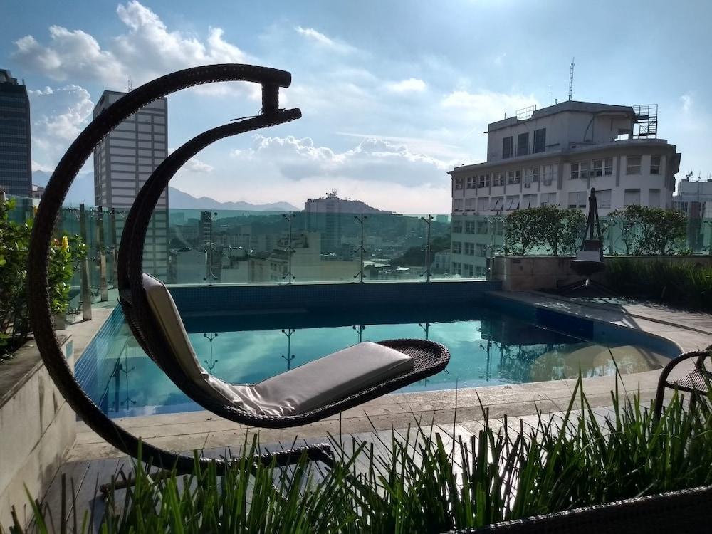 Hotel Atlantico Tower Rio de Janeiro Exteriér fotografie "The view from the rooftop pool of the hotel is amazing."