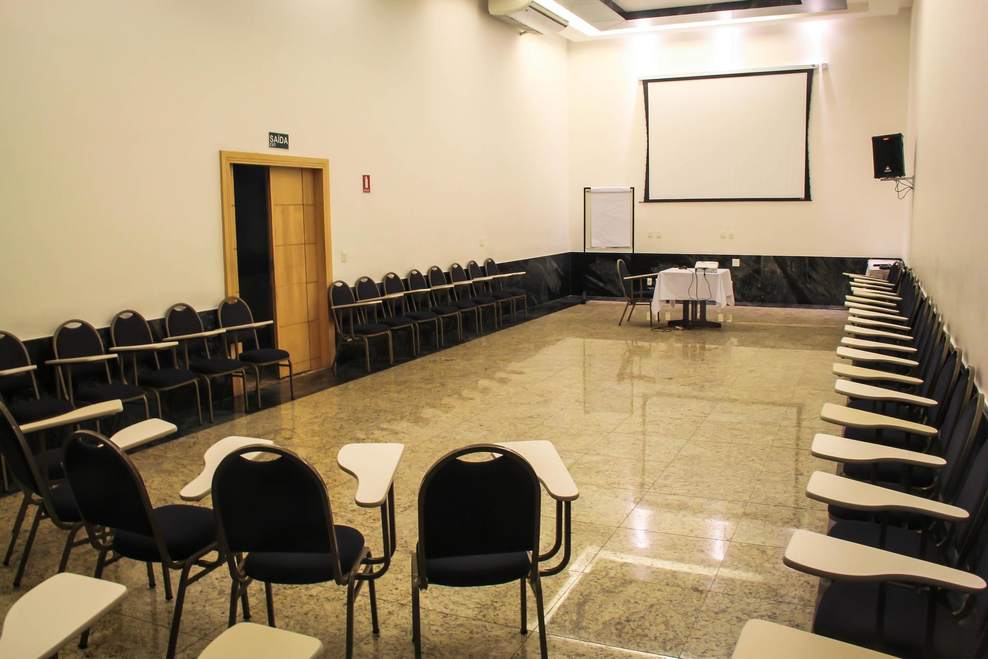 Hotel Atlantico Tower Rio de Janeiro Exteriér fotografie A meeting room