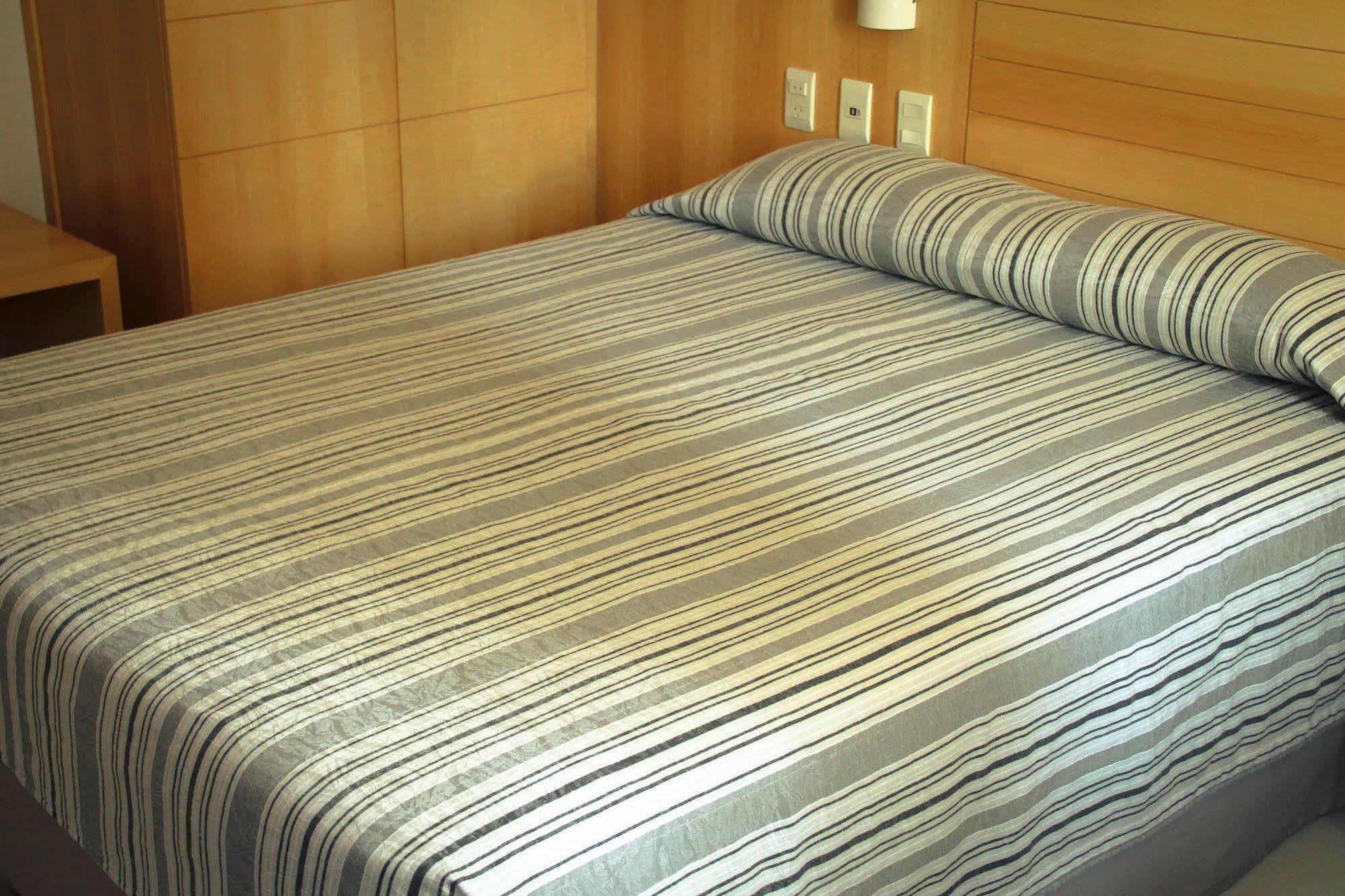 Hotel Atlantico Tower Rio de Janeiro Exteriér fotografie A double bed